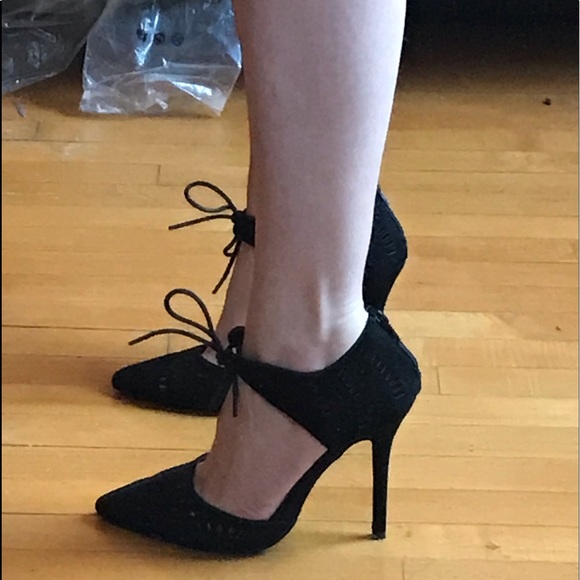 Aly, Posher at your service… - Picture 3 of 5